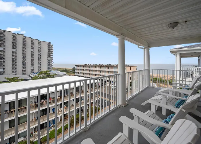 Beautiful Ocean And Bay Views From Premier 5 Bedroom In St Kitts!