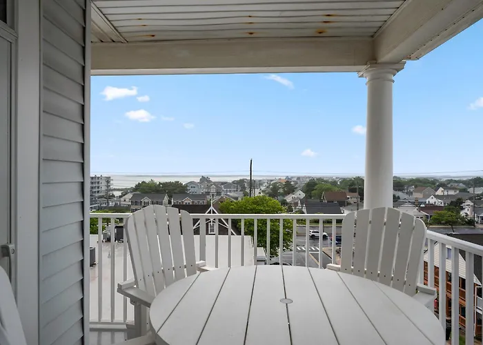Beautiful Ocean And Bay Views From Premier 5 Bedroom In St Kitts! *