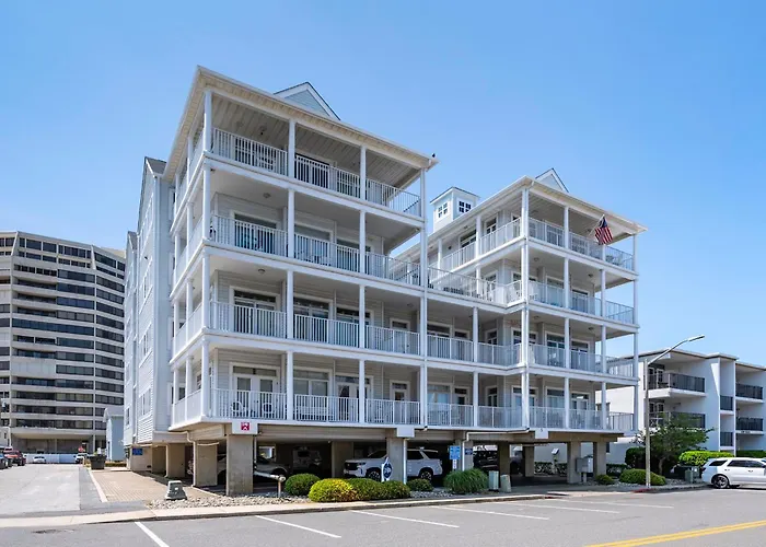 Beautiful Ocean And Bay Views From Premier 5 Bedroom In St Kitts! *
